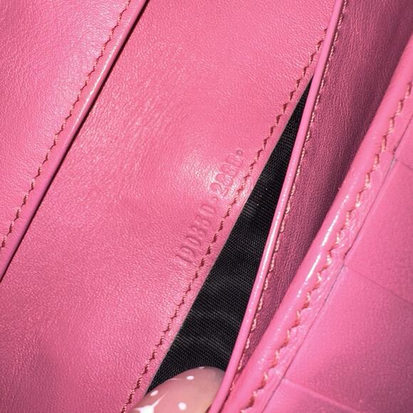 Authentic GUCCI Hysteria Pink Leather Bifold Long Credit Card Coun Wallet - Picture 4 of 8